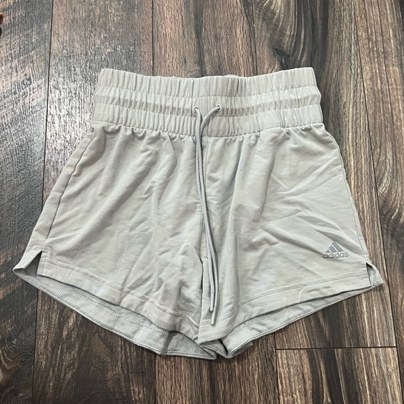 adidas Pants - High wasted adidas shorts